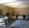 Spanish Lantern Motor Inn Parkes - Accommodation Sunshine Coast