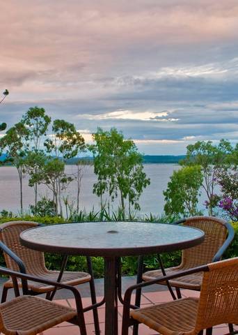 Tinaroo Lake Resort - Holiday Apartments - Accommodation Sunshine Coast 9