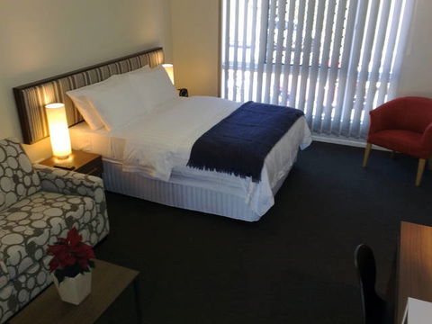 Tropixx Motel And Restaurant - Accommodation Sunshine Coast 2