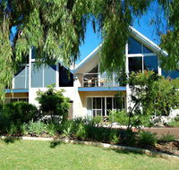 White Sands Holiday Villas - Accommodation Sunshine Coast