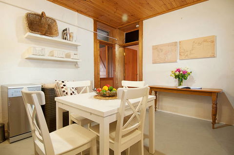 Wigley Retreat - Accommodation Sunshine Coast 2