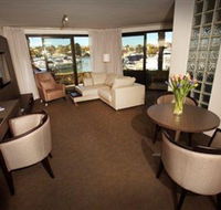 Pier 21 Apartment Hotel - Accommodation Sunshine Coast