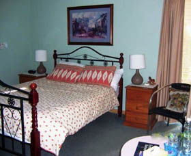 Southern River B & B - Accommodation Sunshine Coast 2