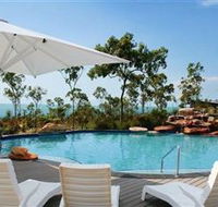 Dugong Beach Resort - Accommodation Sunshine Coast