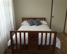 Narrawallee Holiday House - Accommodation Sunshine Coast 4