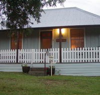 Tinonee Cottages - Accommodation Sunshine Coast