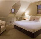 Anchorage Port Stephens - Accommodation Sunshine Coast