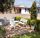 Colonial Motel and Apartments - Accommodation Sunshine Coast