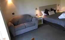 Hamilton's Townhouse Motel - Queanbeyan - Accommodation Sunshine Coast 4