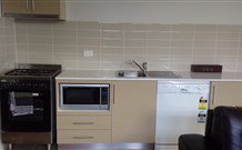 Lithgow Apartments - Lithgow - Accommodation Sunshine Coast 2