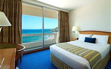 Newcastle NSW Accommodation Sunshine Coast