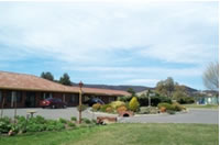 Colonial Motor Inn - Accommodation Sunshine Coast 0