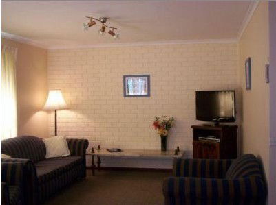 Anchor Bell Holiday Apartments - Accommodation Sunshine Coast 0