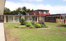 Lobster Motor Inn - Accommodation Sunshine Coast 2