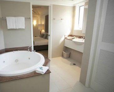 Novotel Twin Waters Resort - Accommodation Sunshine Coast 4
