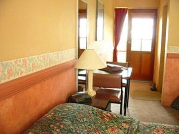 Milton Village Motel - Accommodation Sunshine Coast 1