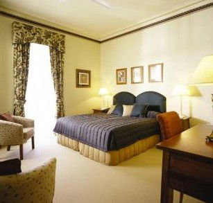 Royal Exchange Hotel - Accommodation Sunshine Coast 2