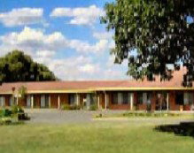 Colonial Motor Inn - Accommodation Sunshine Coast 1