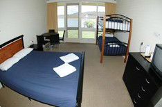 Lake Jindabyne Hotel Motel - Accommodation Sunshine Coast 0