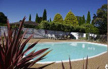 Golfview Lodge - Accommodation Sunshine Coast 1