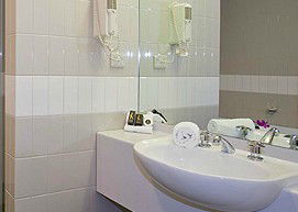 Hemisphere Conference Centre & Hotel - Accommodation Sunshine Coast 2
