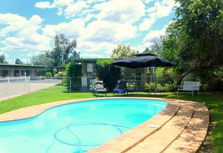 Orana Windmill Motel - Accommodation Sunshine Coast 2