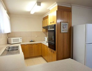 Bell Motor Inn - Accommodation Sunshine Coast 3