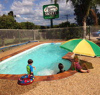 Country Rose Motel - Accommodation Sunshine Coast