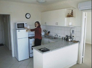 Geelong Apartments - Accommodation Sunshine Coast 2