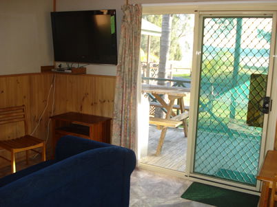 Paradise Park Cabins - Accommodation Sunshine Coast 3