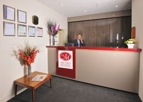 Metro Apartments On Bank Place Melbourne - Accommodation Sunshine Coast 1