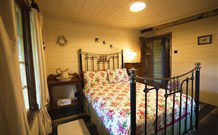 Riverland Holiday Cottage - Accommodation Sunshine Coast 5