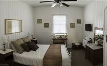 Charlton House - Accommodation Sunshine Coast 4