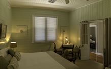 Charlton House - Accommodation Sunshine Coast 5