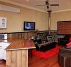 Top of the Range Retreat - Accommodation Sunshine Coast