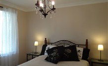 SeaChange Holiday Cottage And SeaStay Cottage - Accommodation Sunshine Coast 2