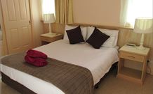 Willow Tree Inn - Accommodation Sunshine Coast 0