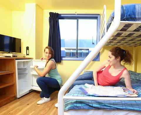 Sydney, Cronulla Beach YHA - Accommodation Sunshine Coast 6