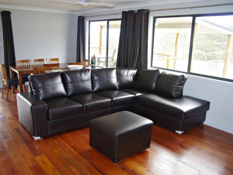 Ewetopia Farm - Accommodation Sunshine Coast 0