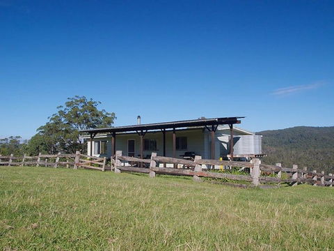 Wallaby Creek Retreat - Accommodation Sunshine Coast 3
