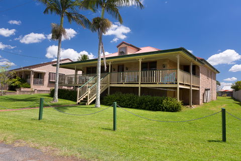 Cranford Waterfront Cottage - Accommodation Sunshine Coast 14