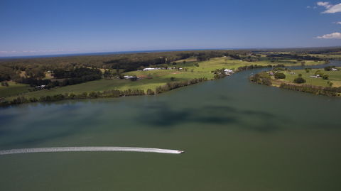 Cranford Waterfront Cottage - Accommodation Sunshine Coast 16