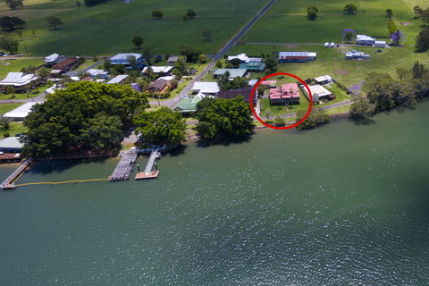 Cranford Waterfront Cottage - Accommodation Sunshine Coast 18
