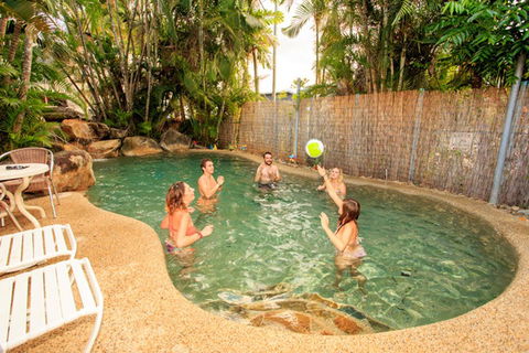 Mission Beach Retreat YHA - Accommodation Sunshine Coast 5