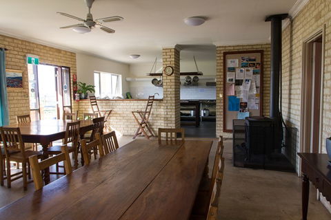 Augusta - Cape Leeuwin YHA - Accommodation Sunshine Coast 3