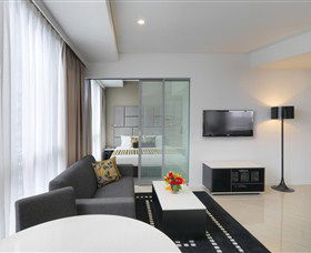 Meriton Serviced Apartments - Herschel Street - Accommodation Sunshine Coast 3