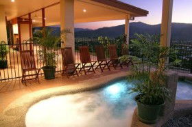 The Summit Rainforest Retreat And Conference Centre - Accommodation Sunshine Coast 1