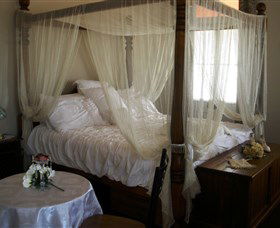 Royal Private Hotel - Accommodation Sunshine Coast 1