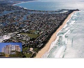 Beachside Resort - Accommodation Sunshine Coast 1