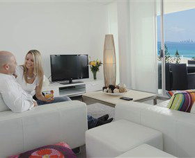 Kirra Surf Apartments - Accommodation Sunshine Coast 1